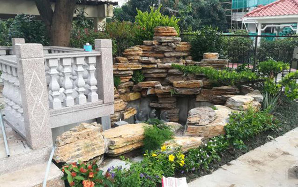 別墅花園設(shè)計(jì)里添加個(gè)魚池設(shè)計(jì)怎么樣？